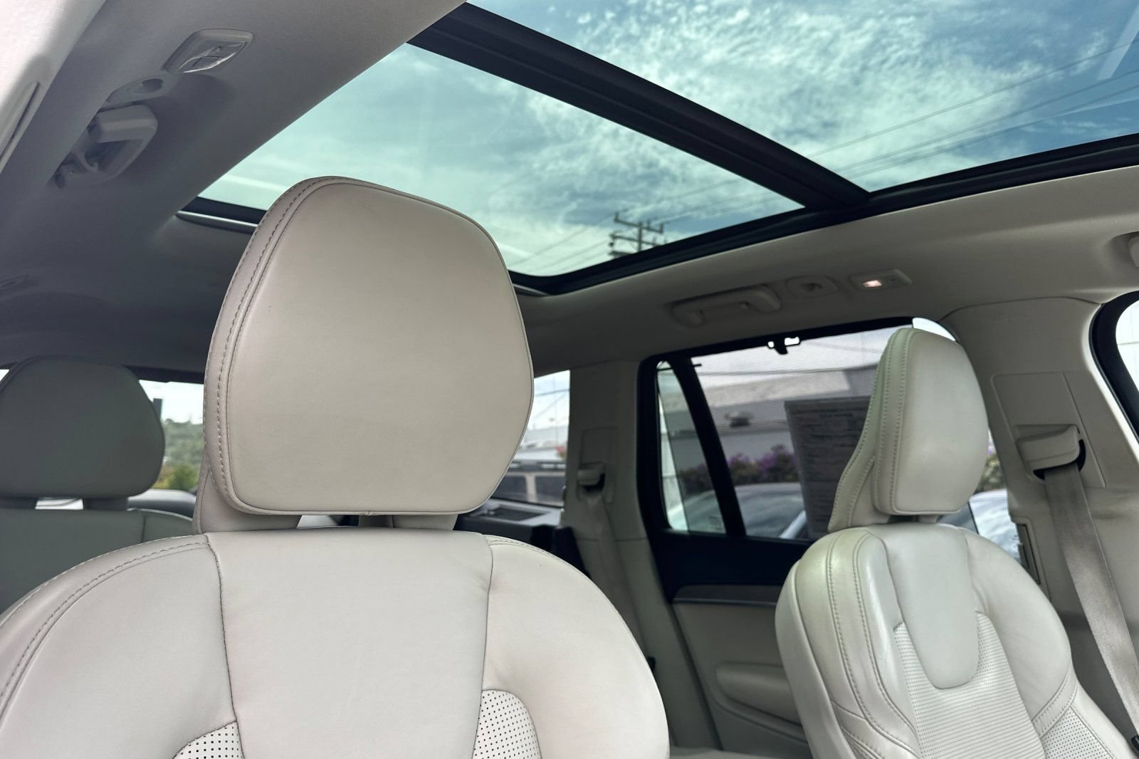 Used 2023 Volvo XC90 T8 Ultimate w/ Protection Package Premier AWD/4WD image 20