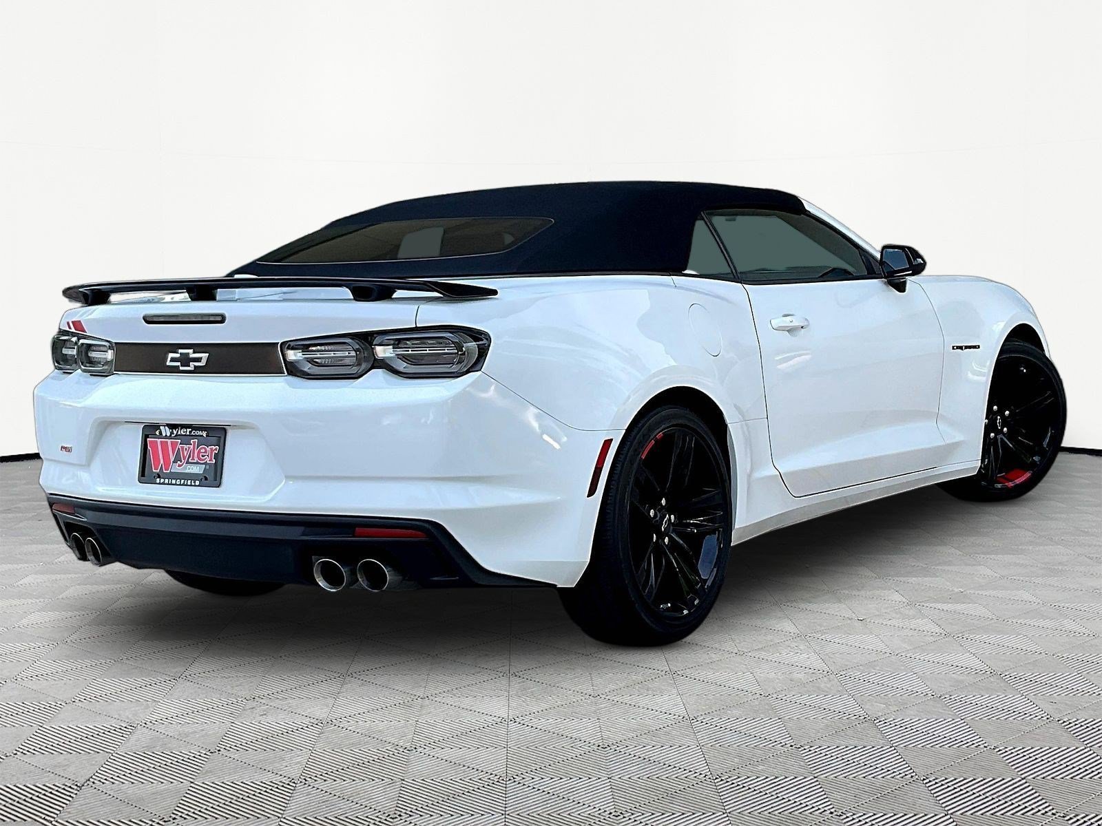 Used 2023 Chevrolet Camaro LT w/ Redline Edition RWD image 6