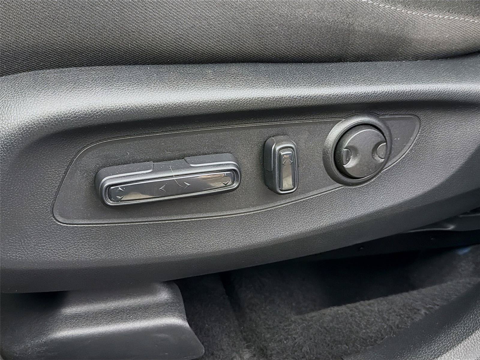Used 2025 Honda CR-V EX image 41