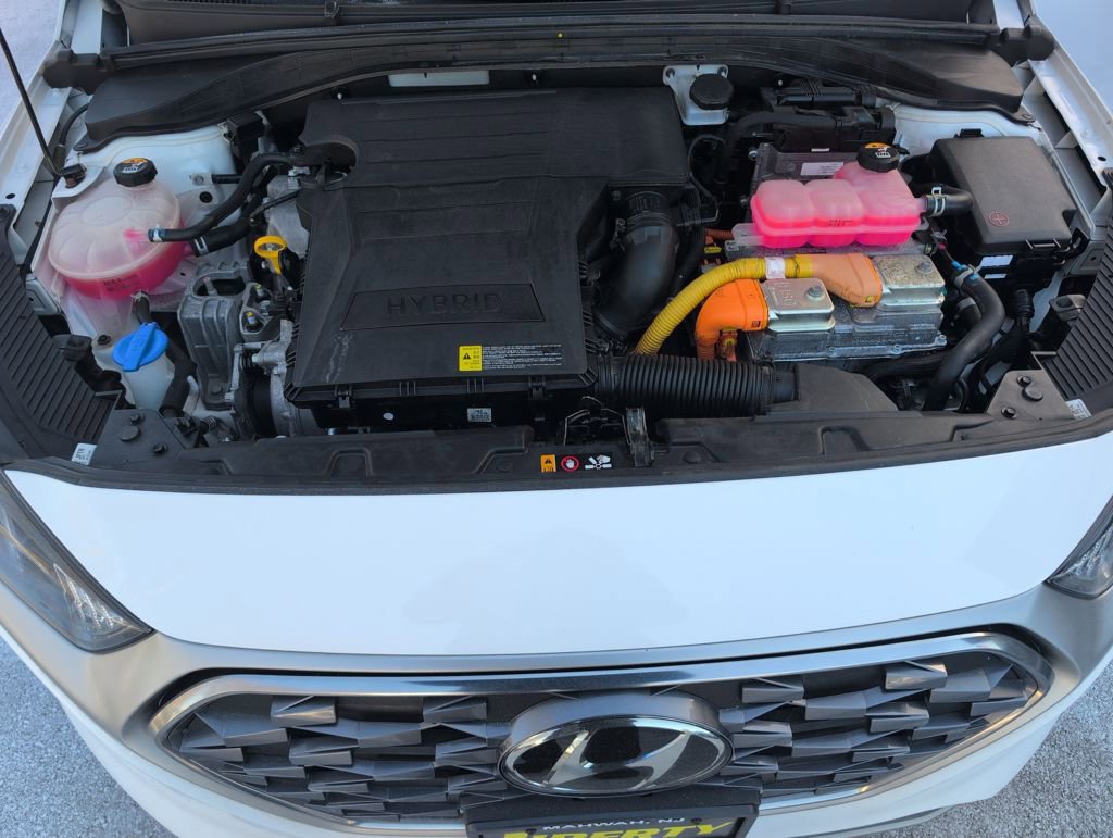 Used 2020 Hyundai Ioniq SEL image 23