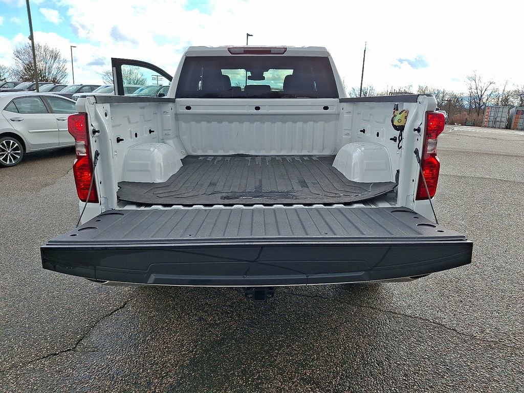Used 2023 Chevrolet Silverado 1500 LT image 28