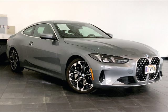 Used 2025 BMW 430i Coupe w/ Premium Package RWD image 2