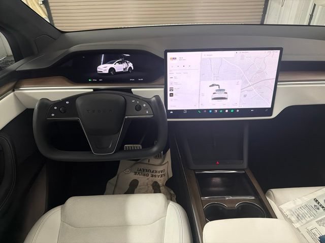 Used 2022 Tesla Model X AWD/4WD image 17