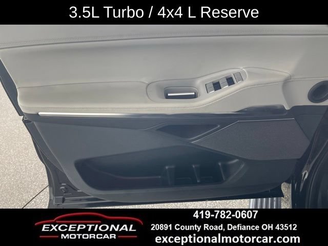 Used 2025 Lincoln Navigator L Reserve AWD/4WD image 34