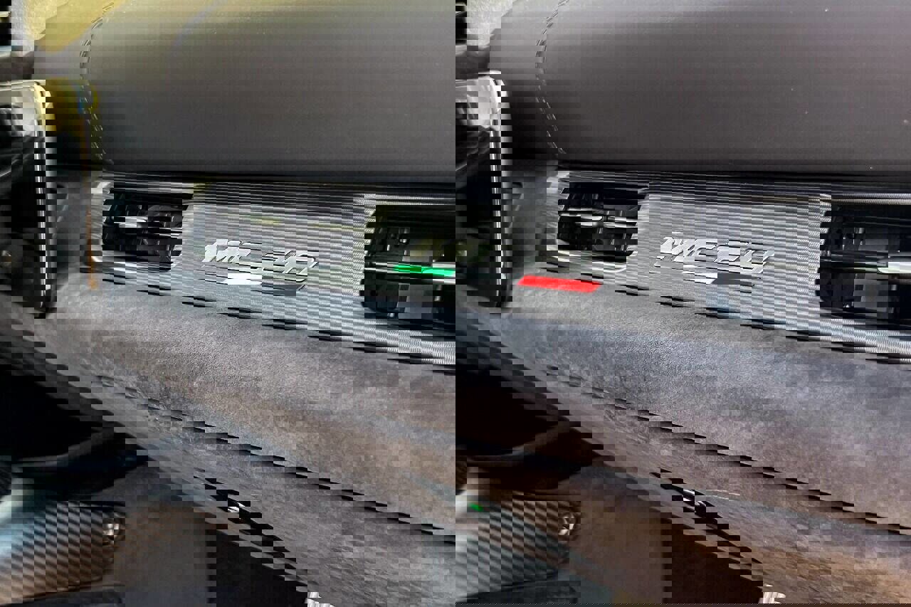 Used 2022 Maserati MC20 Coupe image 13