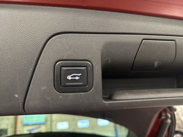 Used 2022 Buick Envision Essence w/ Sport Touring Package image 34