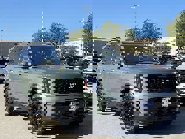 Used 2024 Kia Telluride SX Prestige X-Pro image 2