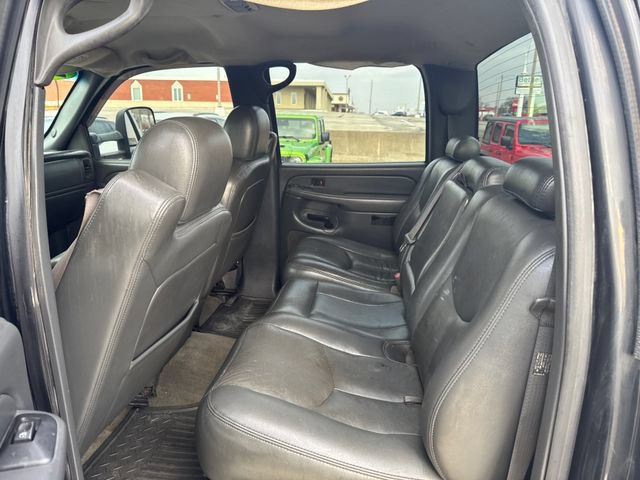 Used 2007 Chevrolet Silverado 2500 LT w/ Heavy-Duty Power Package AWD/4WD image 10