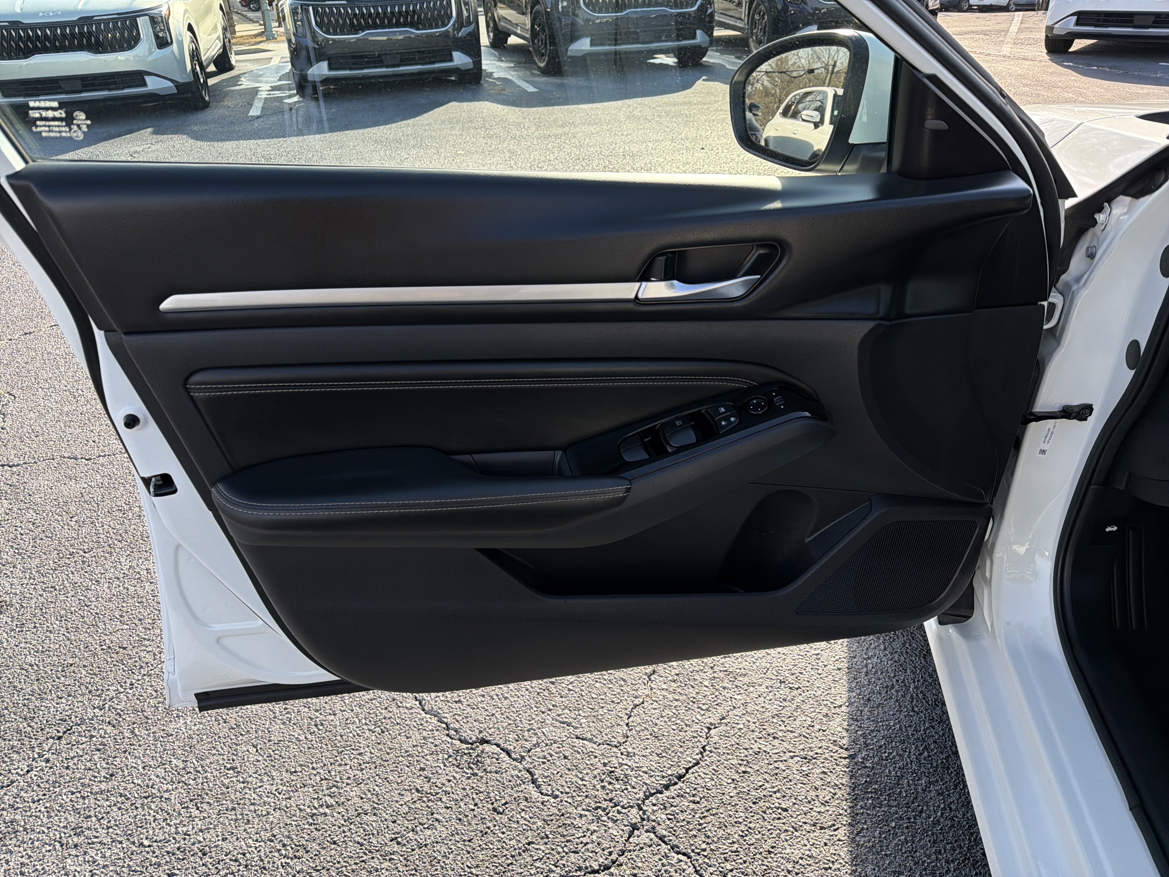 Used 2021 Nissan Altima 2.5 SV image 9