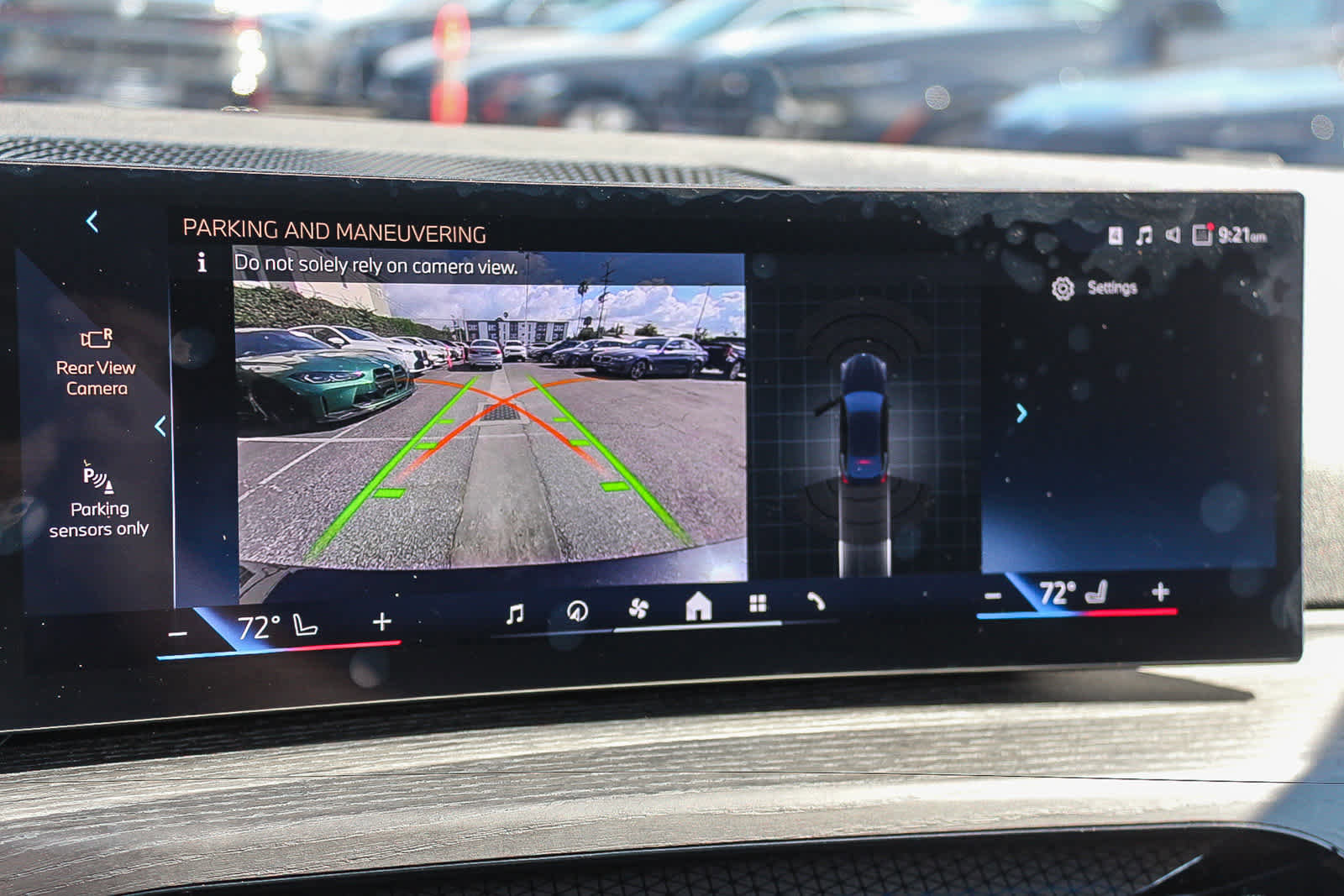 Used 2025 BMW i4 eDrive40 w/ Driving Assistance Package RWD image 32
