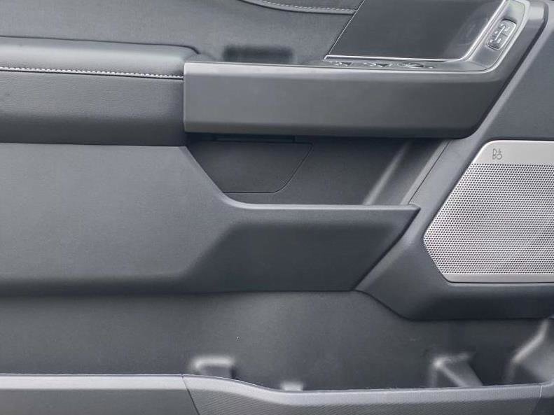 New 2025 Ford F150 Lariat w/ Equipment Group 501A Mid image 16