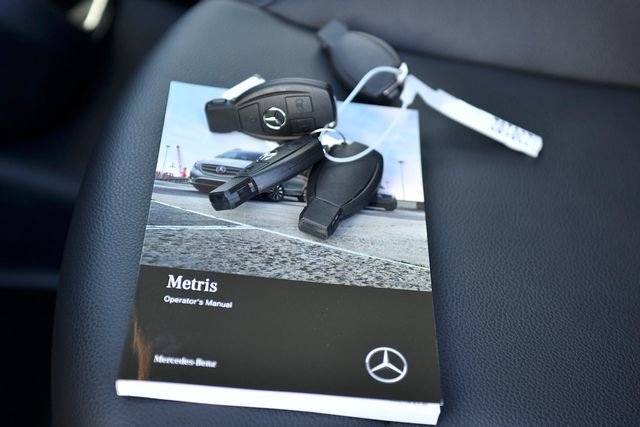 Used 2023 Mercedes-Benz Metris Passenger image 47