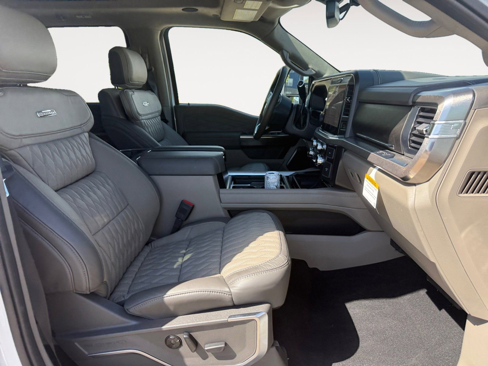 Used 2026 Ford F450 Platinum AWD/4WD image 15