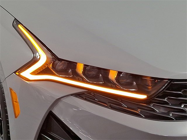 Used 2023 Kia K5 GT-Line image 13