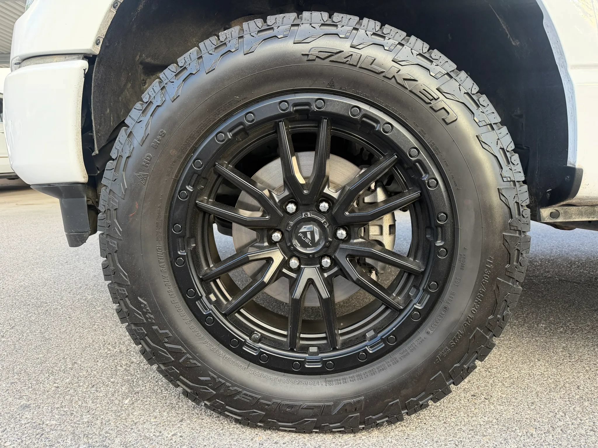 Used 2021 Ford F150 Lariat w/ Equipment Group 502A High AWD/4WD image 8