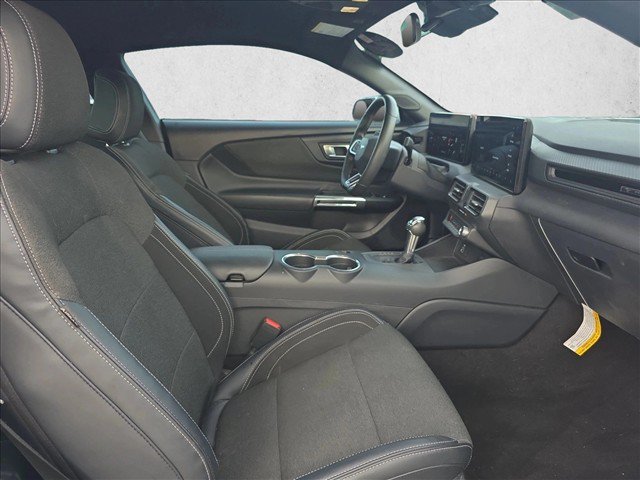Used 2024 Ford Mustang Coupe RWD image 19