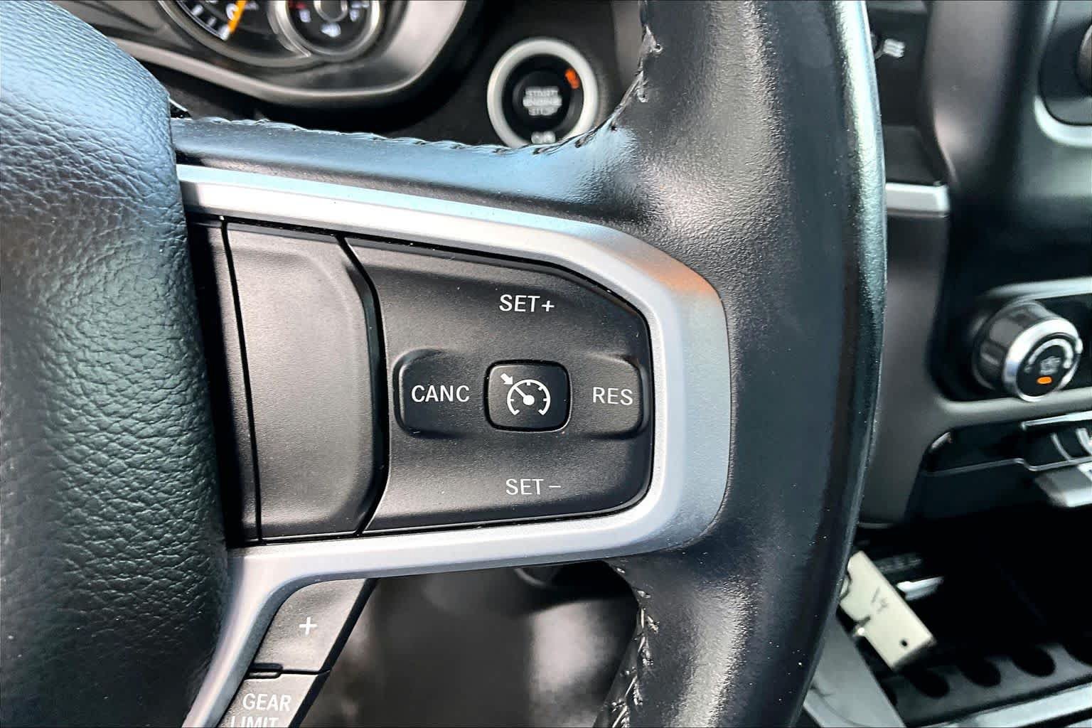 Used 2020 RAM 1500 Big Horn AWD/4WD image 23
