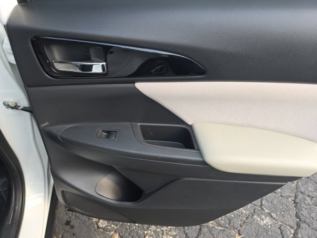 Used 2019 Mitsubishi Eclipse Cross SE AWD/4WD image 28