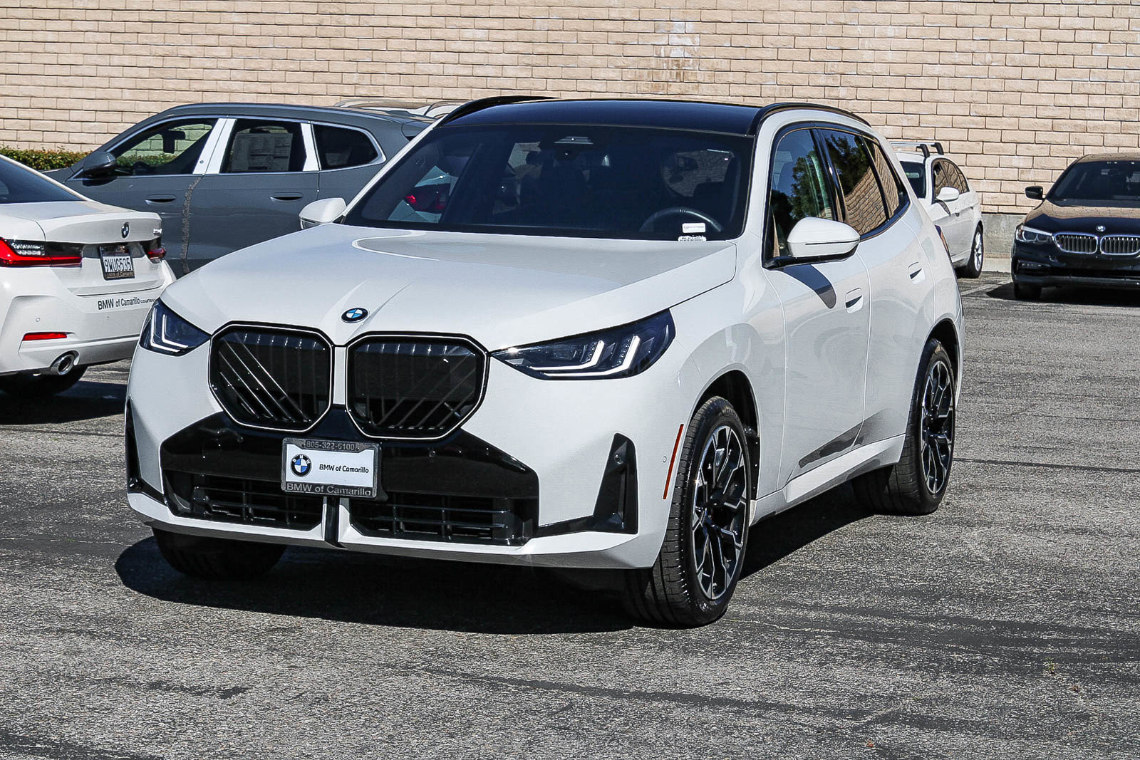 Certified 2025 BMW X3 xDrive30i w/ M Sport Package image 3