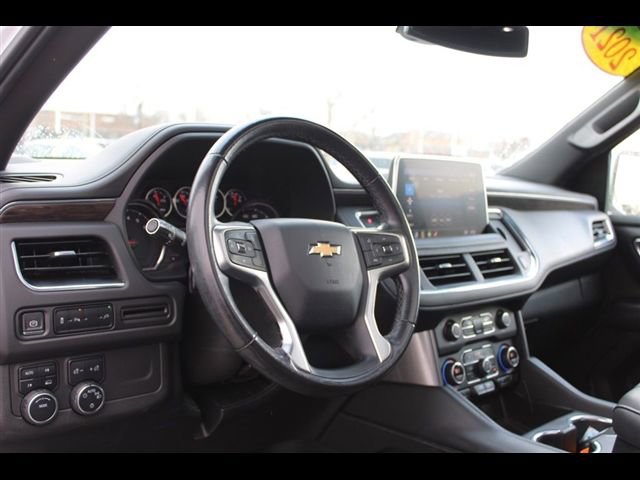 Used 2021 Chevrolet Suburban LT AWD/4WD image 17