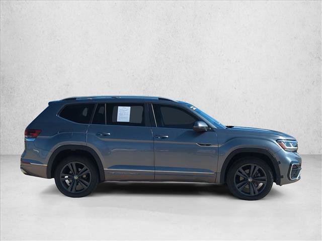 Used 2022 Volkswagen Atlas SEL R-Line AWD/4WD image 4