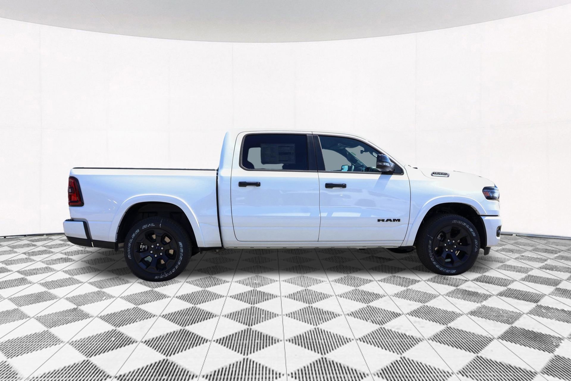 New 2026 RAM 1500 Big Horn AWD/4WD image 10