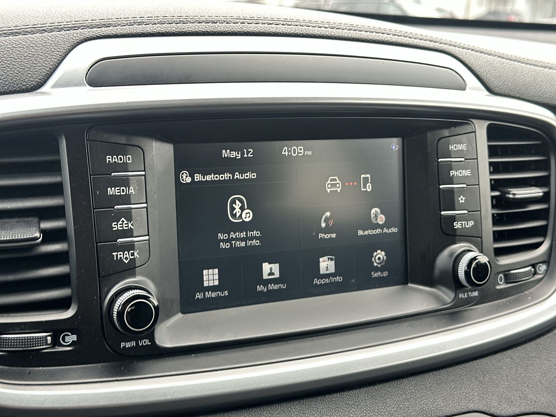 Used 2020 Kia Sorento LX w/ LX I4 Convenience Package FWD image 12