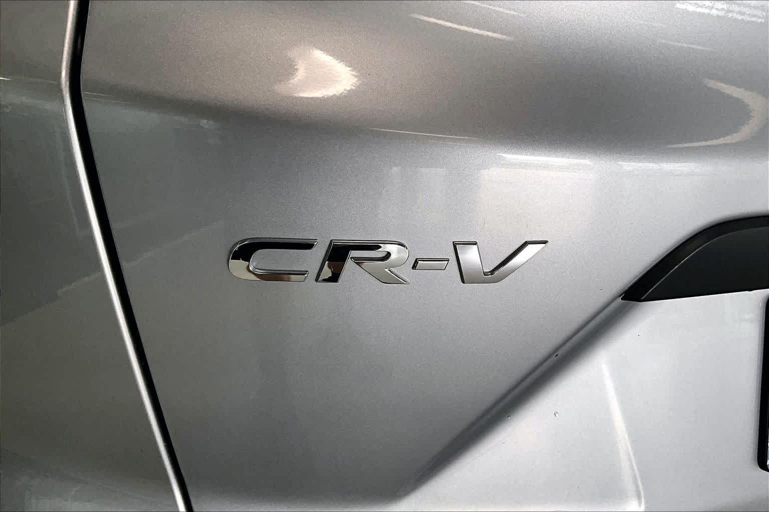 Used 2017 Honda CR-V LX image 7