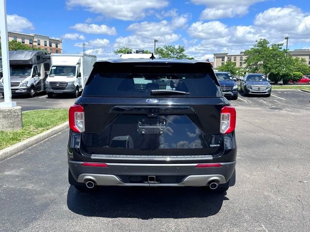 Used 2020 Ford Explorer Limited w/ Hybrid Equipment Group 310A AWD/4WD image 8