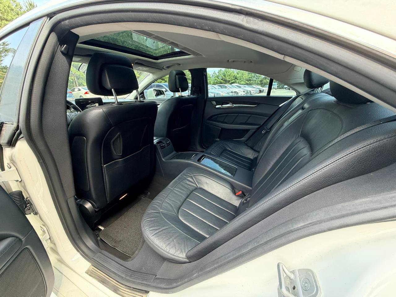Used 2015 Mercedes-Benz CLS 400 4MATIC image 10