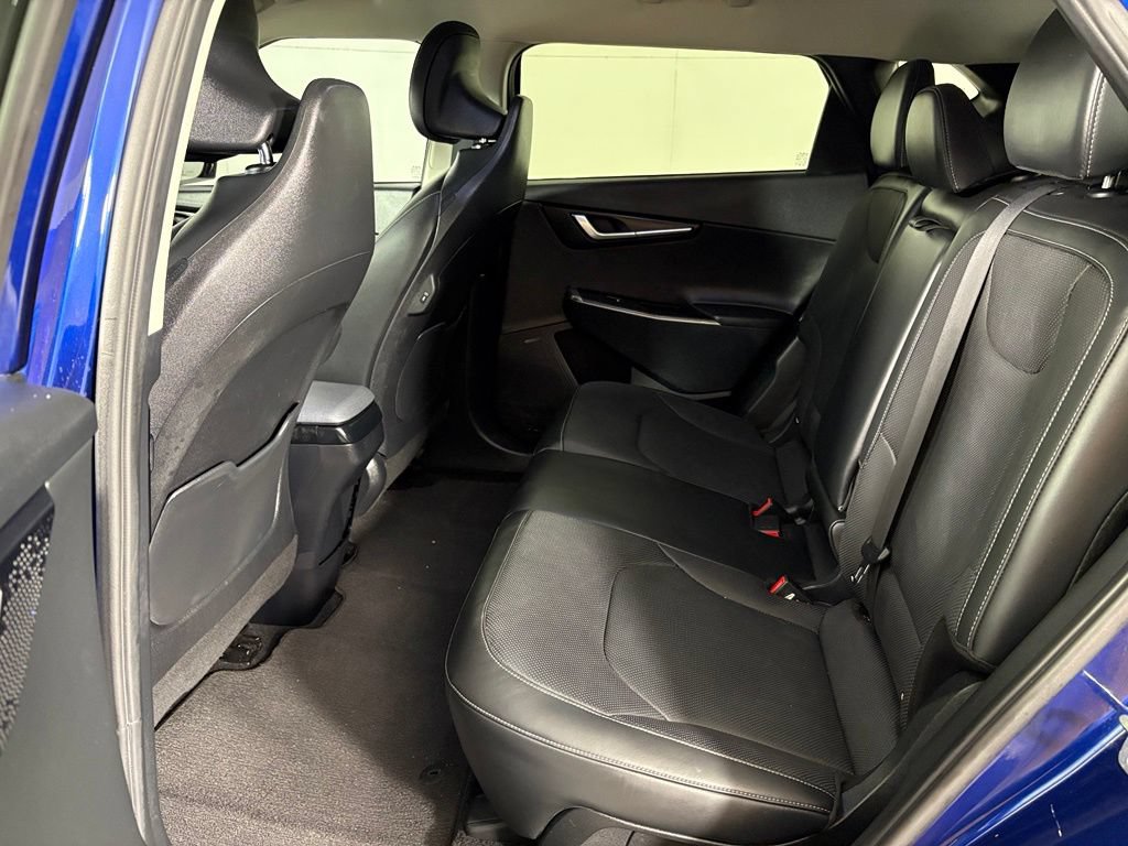 Used 2023 Kia EV6 Wind AWD/4WD image 43