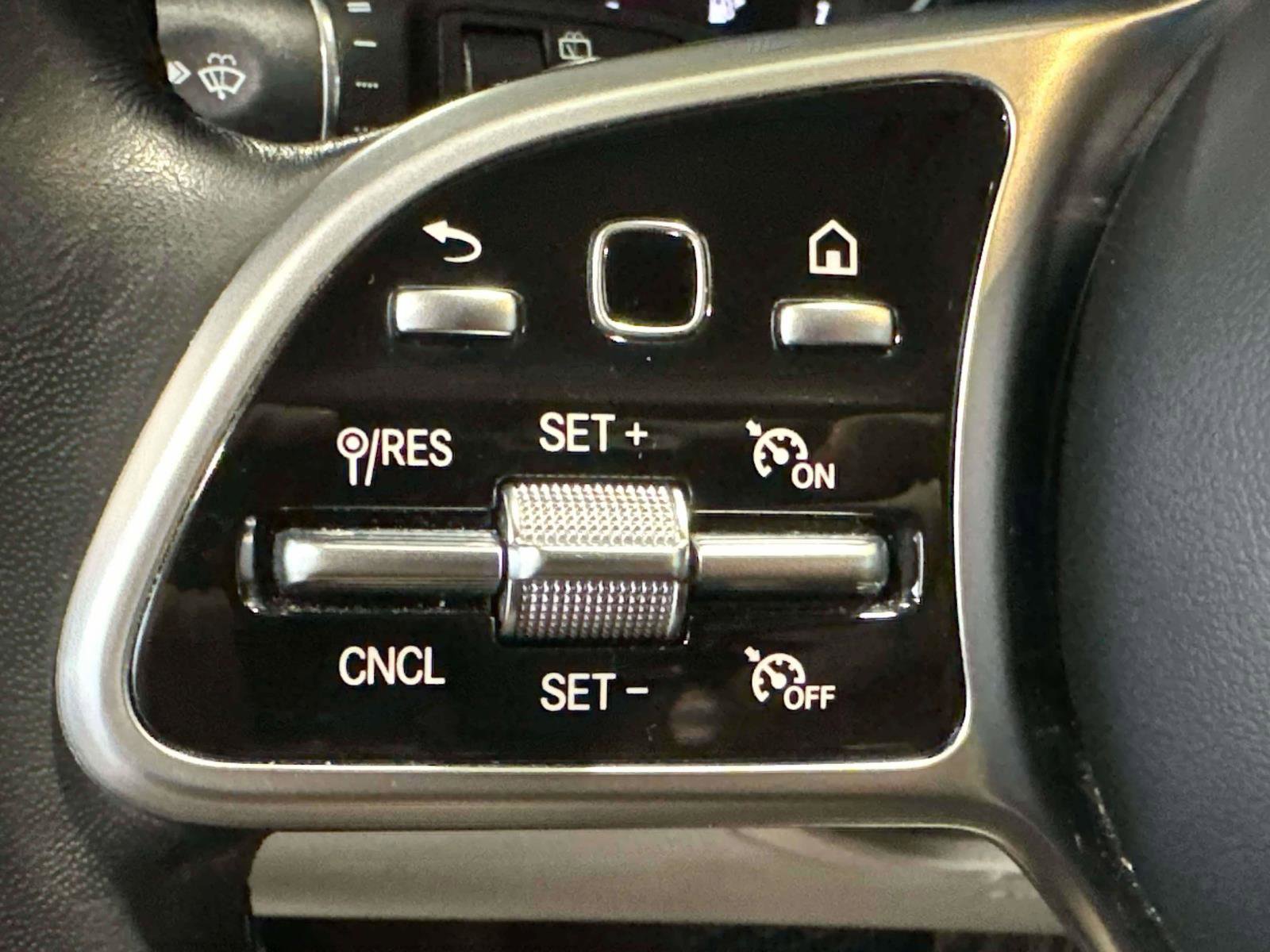 Certified 2022 Mercedes-Benz GLC 300 4MATIC image 19