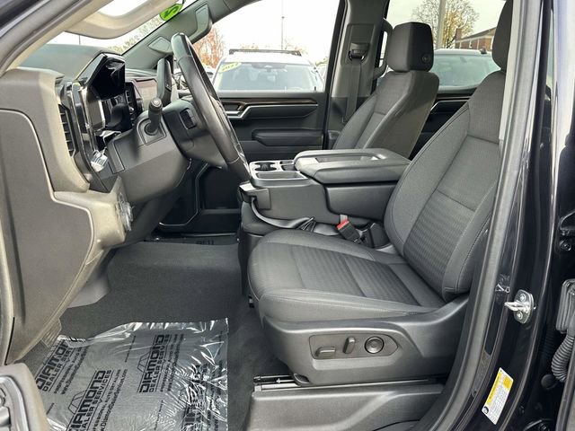 Used 2022 Chevrolet Silverado 1500 LT image 18