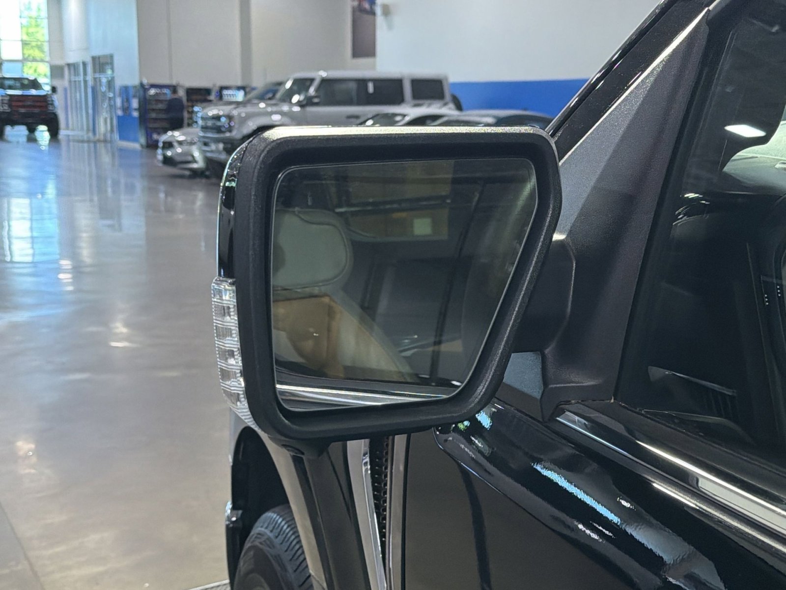 Used 2024 Ford F150 King Ranch w/ FX4 Off-Road Package AWD/4WD image 15