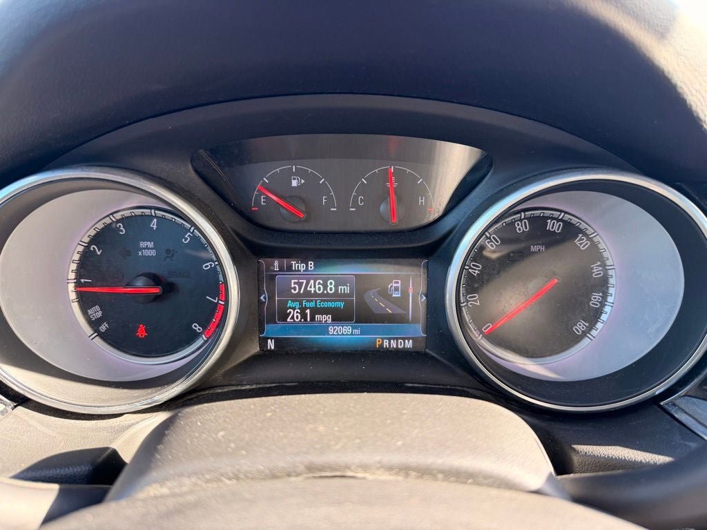 Used 2018 Buick Regal Preferred w/ Sights and Sounds Package FWD image 10
