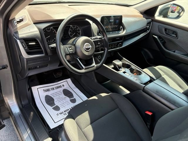 Used 2023 Nissan Rogue S FWD image 25
