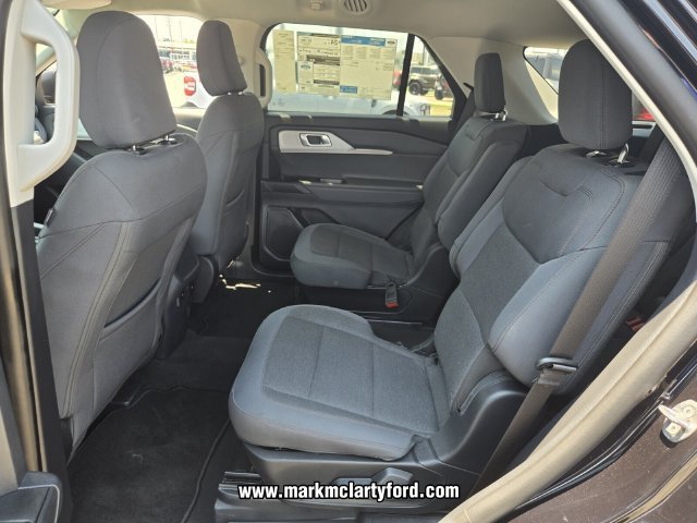 New 2026 Ford Explorer Active RWD image 8