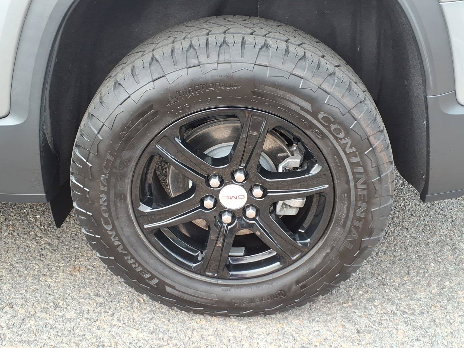 Certified 2023 GMC Acadia AT4 w/ Technology Package AWD/4WD image 11