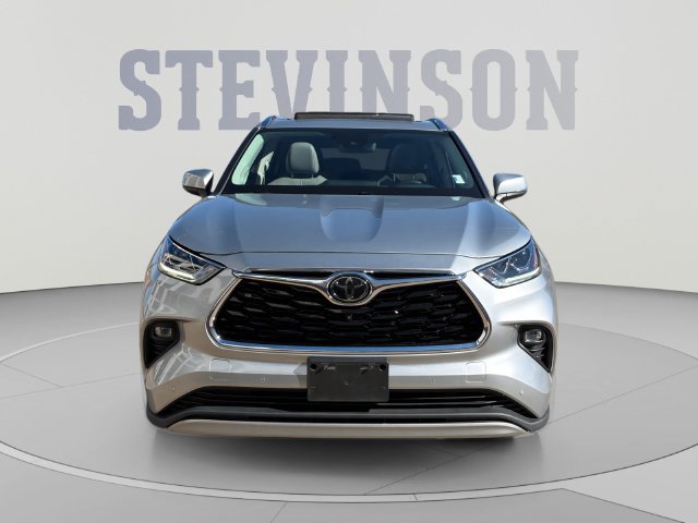 Used 2021 Toyota Highlander Platinum AWD/4WD image 8