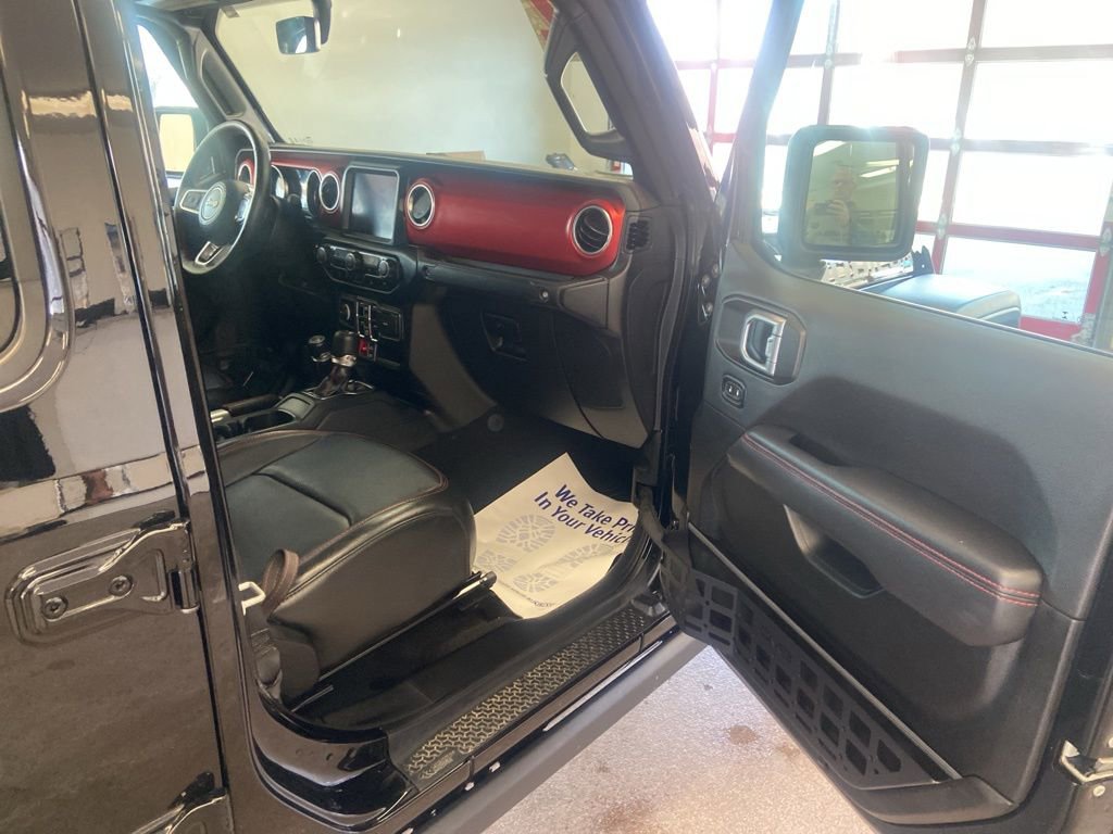 Used 2022 Jeep Gladiator Rubicon w/ LED Lighting Group image 27