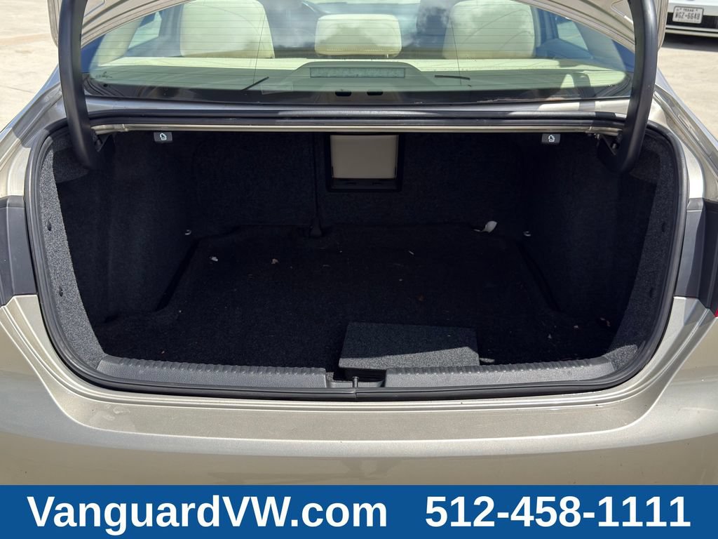 Used 2013 Volkswagen Jetta TDI FWD image 9