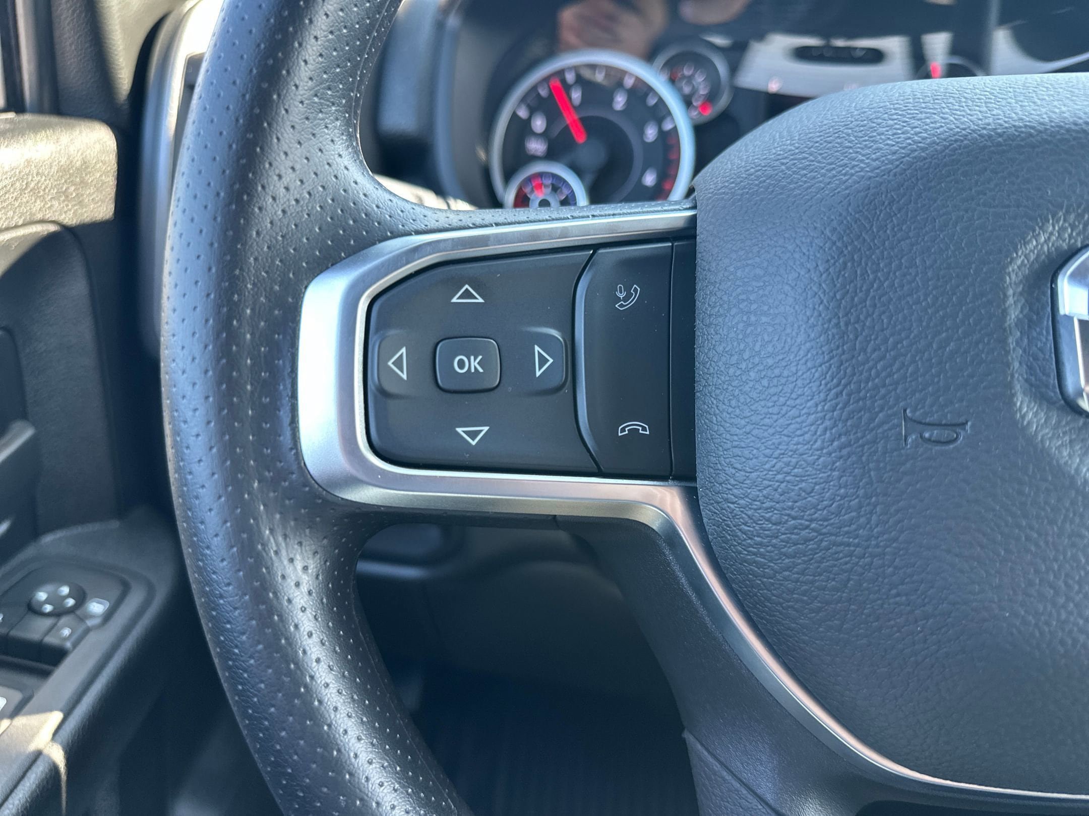 New 2026 RAM 2500 Tradesman AWD/4WD image 17