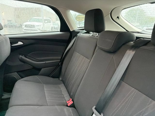Used 2017 Ford Focus SEL FWD image 19