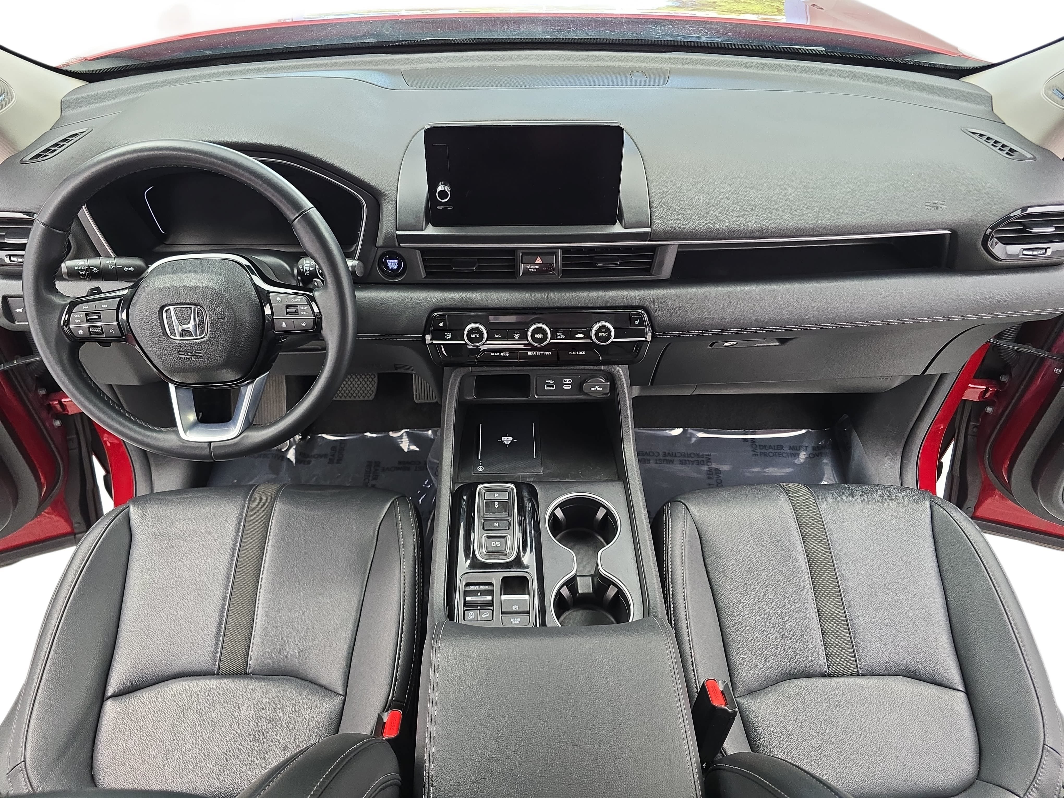 Certified 2024 Honda Pilot Touring image 9