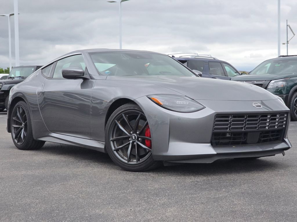 Used 2024 Nissan Z Performance w/ Floor Mat Package