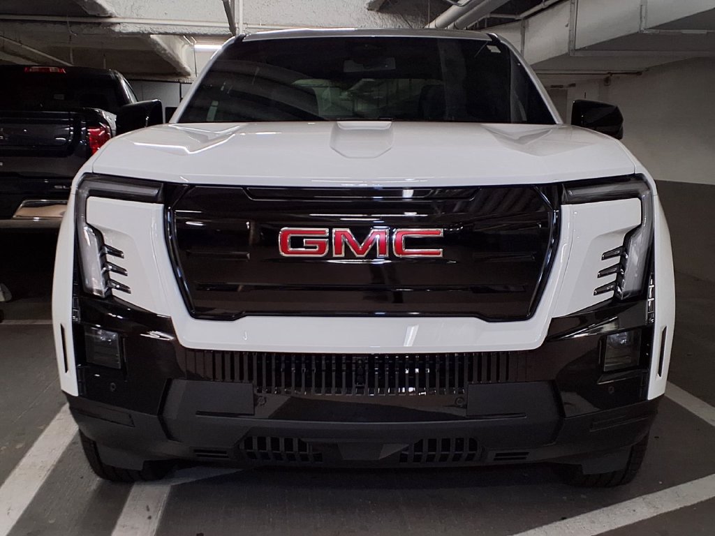 New 2026 GMC Sierra EV Elevation AWD/4WD image 2