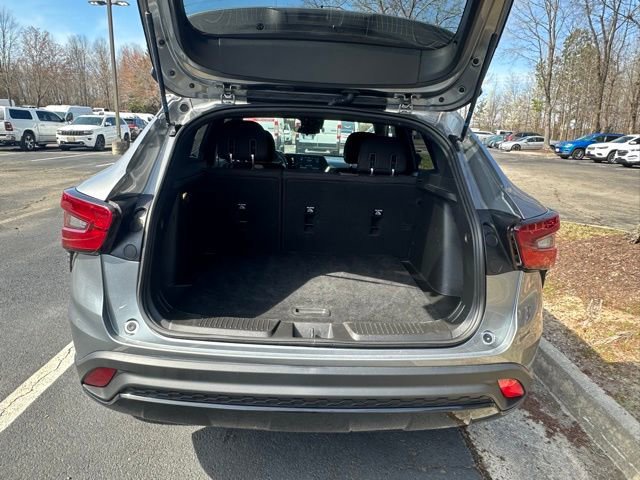 Used 2024 Chevrolet Trax RS w/ Driver Confidence Package FWD image 14
