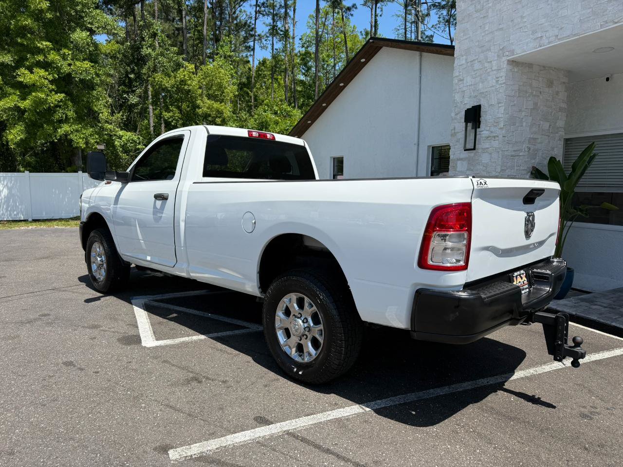 Used 2019 RAM 2500 Tradesman AWD/4WD image 3