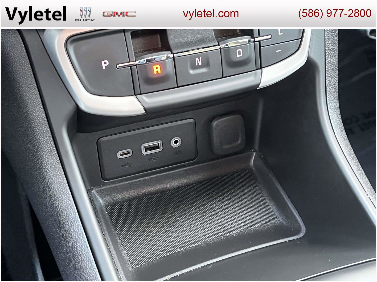 Used 2023 GMC Terrain SLE w/ Driver Convenience Package image 26