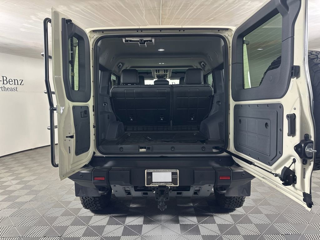 Used 2025 INEOS Grenadier Fieldmaster Edition image 18